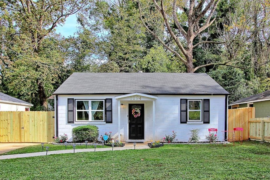 West End Bungalow Perfect To Work, Play, & Escape Atlanta Zewnętrze zdjęcie