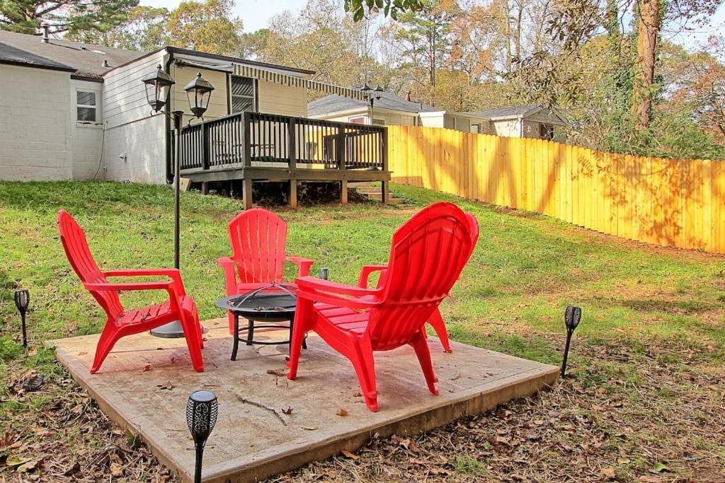 West End Bungalow Perfect To Work, Play, & Escape Atlanta Zewnętrze zdjęcie